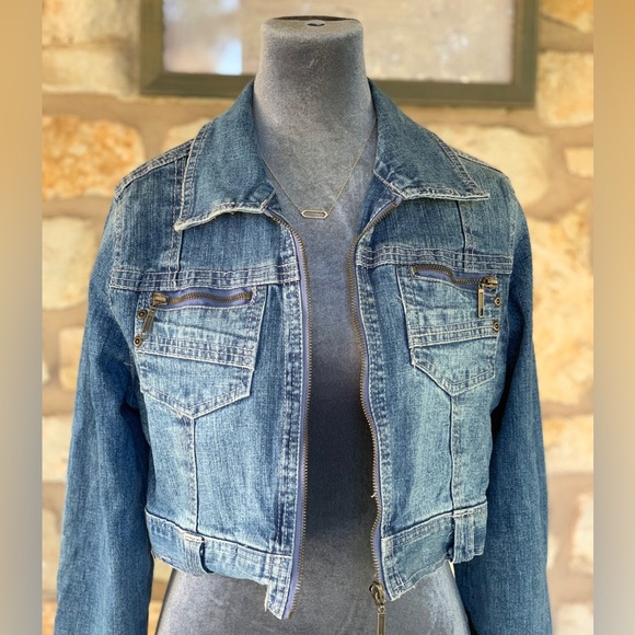 lola Jackets & Blazers - Cropped  Front Zip Blue Jean Denim Jacket